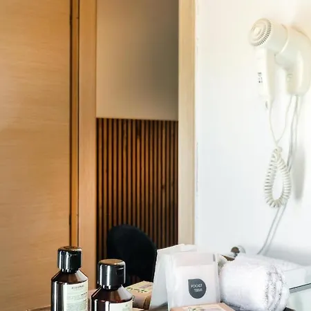 Reef Bed & Breakfast 4*