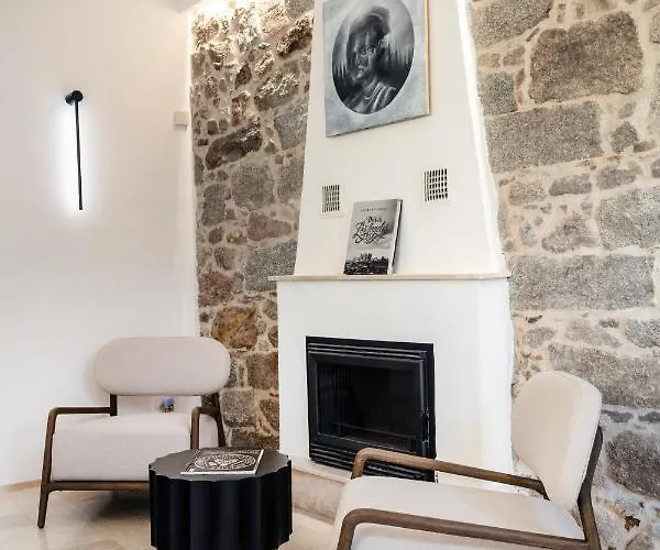 Reef Bed & Breakfast 4*