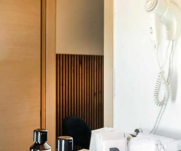 Reef Bed and breakfast 4*